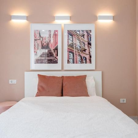 Fantastic City Center Apartment Bucureşti Exterior foto