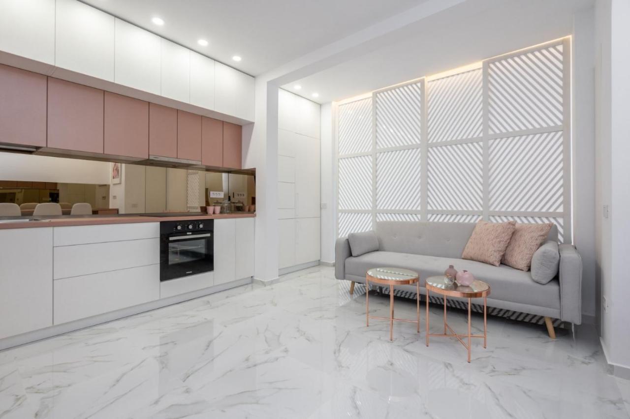 Fantastic City Center Apartment Bucureşti Exterior foto